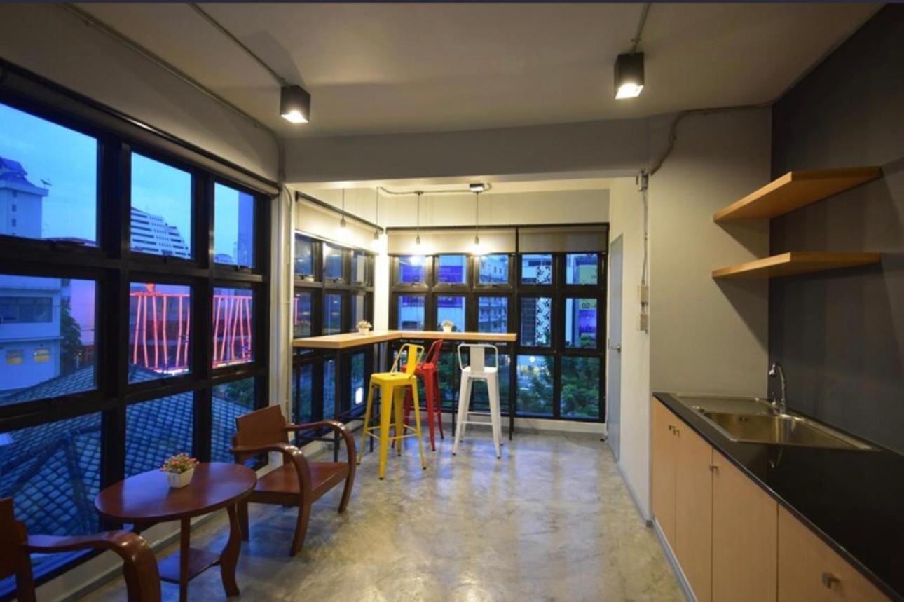 Silom Box Hostel Bangkok