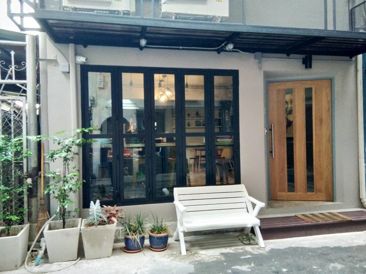Hostel Silom Box *